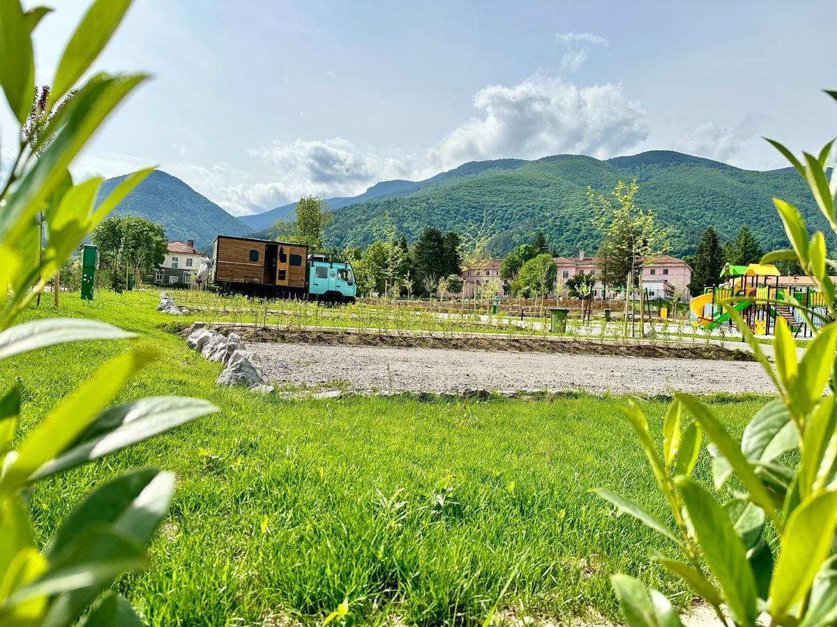 7 Lakes Camping Szapareva Banja Kültér fotó