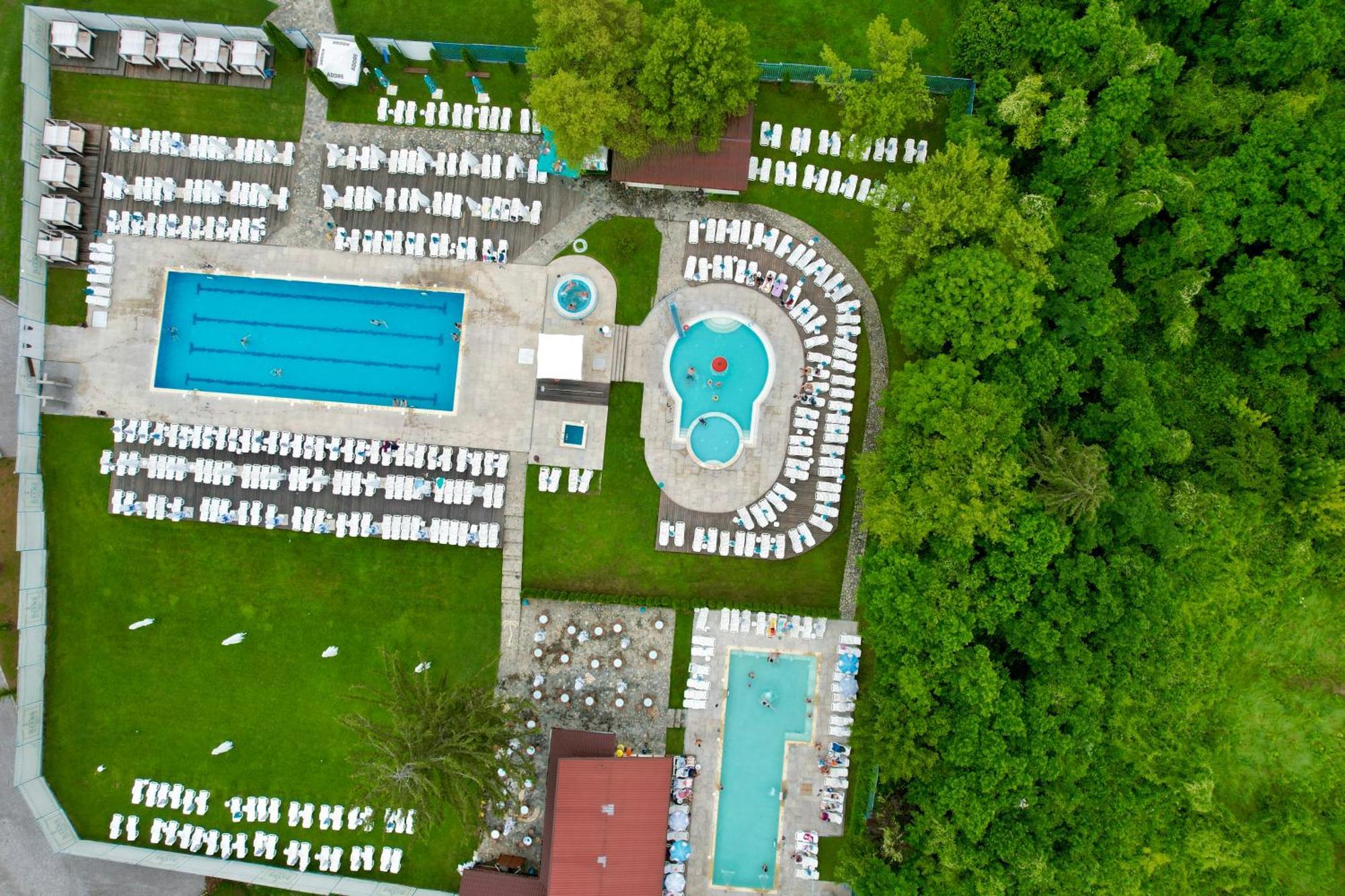 7 Lakes Camping Szapareva Banja Kültér fotó